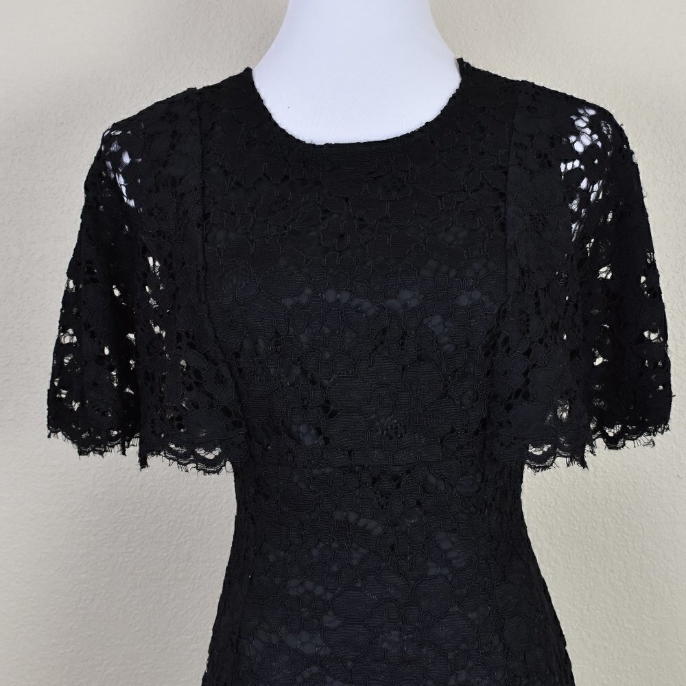 Vince Camuto Black Lace Cape Sleeve Dress 8 - Picture 2 of 8